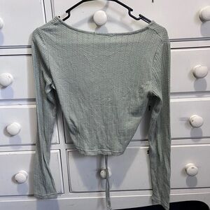 Women's Green Long Sleeve Top